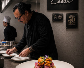 Dinner at César
