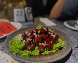 Dinner at 新東南海鮮餐廳 松山店
