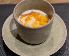 Dinner at 傳 Den