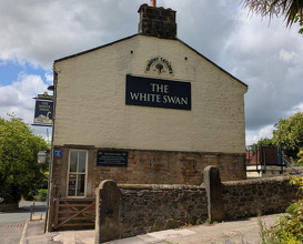 Dinner at The White Swan at Fence