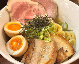 Dinner at 麺や庄の