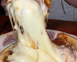 Dinner at Chicago Pizza & Oven Grinder Co.