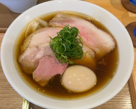 Dinner at 弘明寺駅