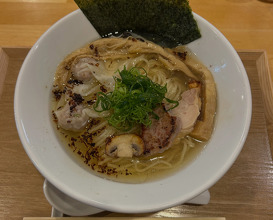Dinner at 弘明寺駅