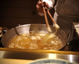 Dinner at 成生