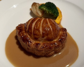 Dinner at APICIUS