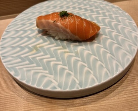 Dinner at Sushi Dokoro Arima (鮨処 有馬)
