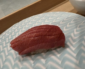Dinner at Sushi Dokoro Arima (鮨処 有馬)