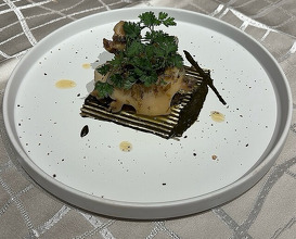 Dinner at Petit Restaurant Bouquet de France (プチレストラン ブーケ・ド・フランス)