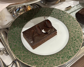 Dinner at Chez Inno (シェ・イノ)