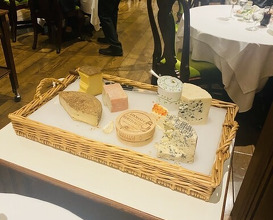 Dinner at Chez Inno (シェ・イノ)
