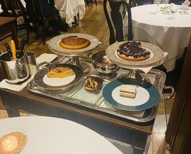 Dinner at Chez Inno (シェ・イノ)