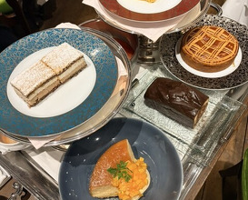 Dinner at Chez Inno (シェ・イノ)