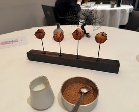 Dinner at EdiTion Koji Shimomura (エディション・コウジ シモムラ)