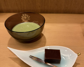 Dinner at Akasaka Eigetsu (赤坂 詠月)
