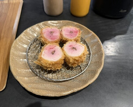 Dinner at Tonkatsu Fujii (とんかつ ふじ井)