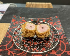 Dinner at Tonkatsu Fujii (とんかつ ふじ井)