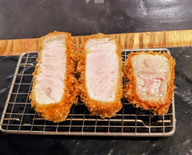 Dinner at Tonkatsu Fujii (とんかつ ふじ井)