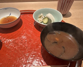 Dinner at Tempura Fukamachi (てんぷら 深町)