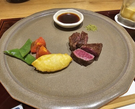 Dinner at Niku Ryori Fukunaga (肉料理ふくなが)