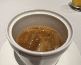 Dinner at Chinese Hanten Fureika (中国飯店 富麗華)