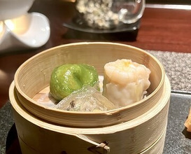 Dinner at Chinese Hanten Fureika (中国飯店 富麗華)
