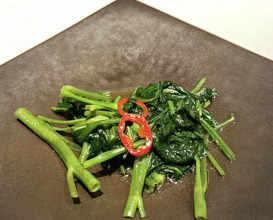 Dinner at Chinese Hanten Fureika (中国飯店 富麗華)