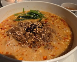 Dinner at Chinese Hanten Fureika (中国飯店 富麗華)