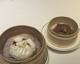 Dinner at Chinese Hanten Fureika (中国飯店 富麗華)