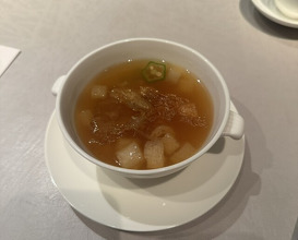 Dinner at Chinese Hanten Fureika (中国飯店 富麗華)