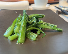 Dinner at Chinese Hanten Fureika (中国飯店 富麗華)