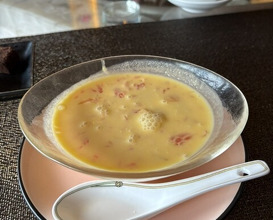Dinner at Chinese Hanten Fureika (中国飯店 富麗華)