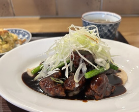 Dinner at Gessen (月泉)