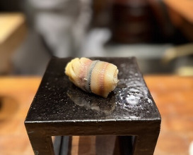 Dinner at HATSUNEZUSHI (初音鮨)