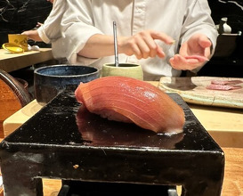 Dinner at HATSUNEZUSHI (初音鮨)