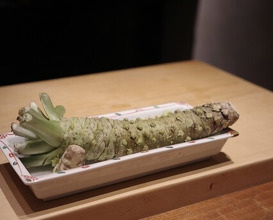 Dinner at HATSUNEZUSHI (初音鮨)