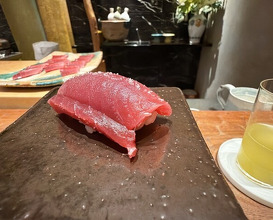 Dinner at HATSUNEZUSHI (初音鮨)