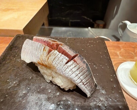 Dinner at HATSUNEZUSHI (初音鮨)