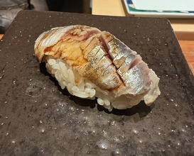 Dinner at HATSUNEZUSHI (初音鮨)