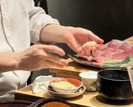 Dinner at HATSUNEZUSHI (初音鮨)