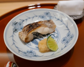 Dinner at Sushi Hijikata (鮨 土方)