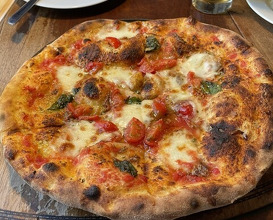 Dinner at IL PIZZAIOLO (イル・ピッツァイオーロ)