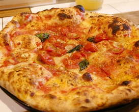 Dinner at IL PIZZAIOLO (イル・ピッツァイオーロ)