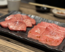 Dinner at Yakiniku Jumbo Hanare (焼肉 ジャンボ はなれ)