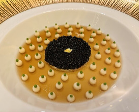 Dinner at Gastronomy Joel Robuchon (ガストロノミー ジョエル・ロブション)