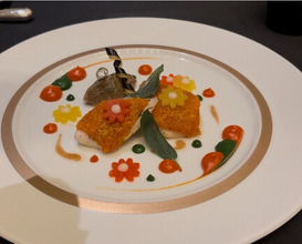 Dinner at Gastronomy Joel Robuchon (ガストロノミー ジョエル・ロブション)