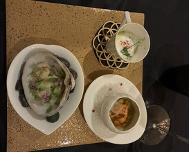 Dinner at Gastronomy Joel Robuchon (ガストロノミー ジョエル・ロブション)
