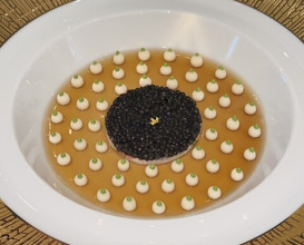 Dinner at Gastronomy Joel Robuchon (ガストロノミー ジョエル・ロブション)