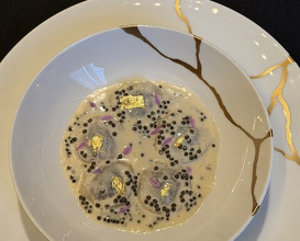 Dinner at Gastronomy Joel Robuchon (ガストロノミー ジョエル・ロブション)