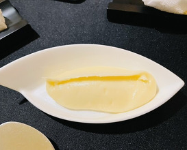 Dinner at Gastronomy Joel Robuchon (ガストロノミー ジョエル・ロブション)